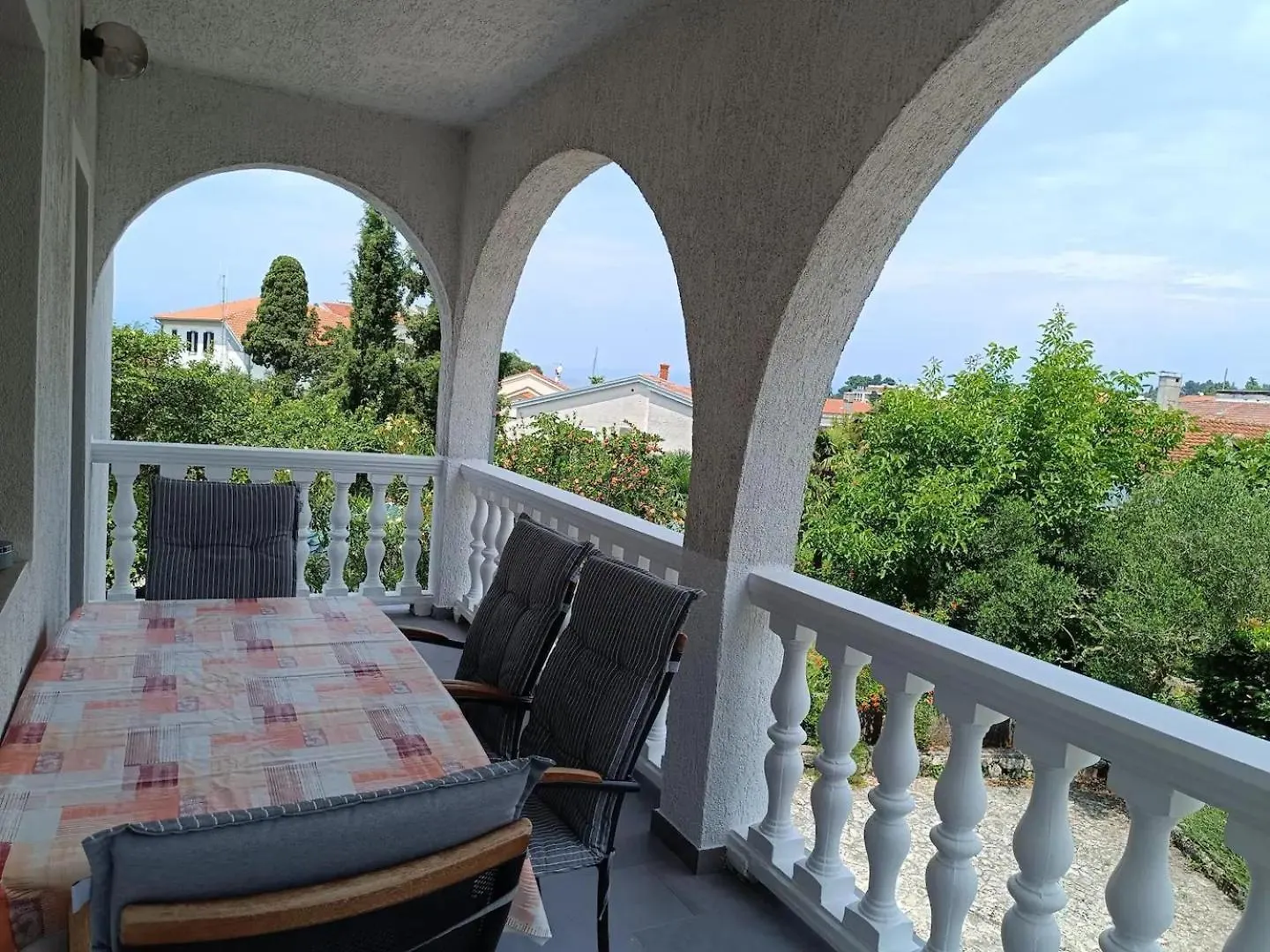 Apartment Maro And Studio Nora Malinska Croatia