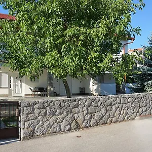  Apartman Gaj