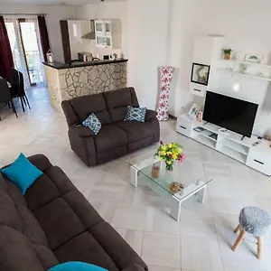 Apartman Mario, Malinska